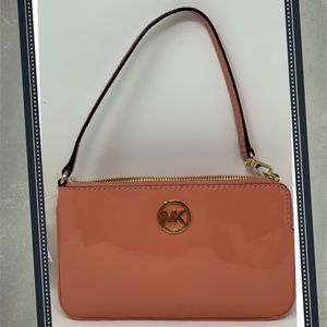 Michael Kors Fulton Large TZ Wristlet Leather